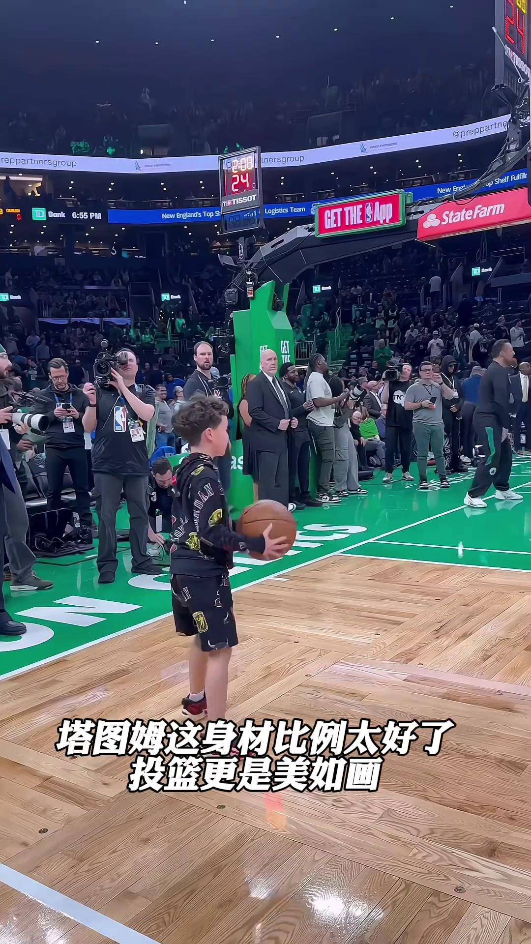 南宫体育-塔图姆在掘金比赛中表现优异，晋级下一阶段引发热议！再创辉煌时刻的简单介绍