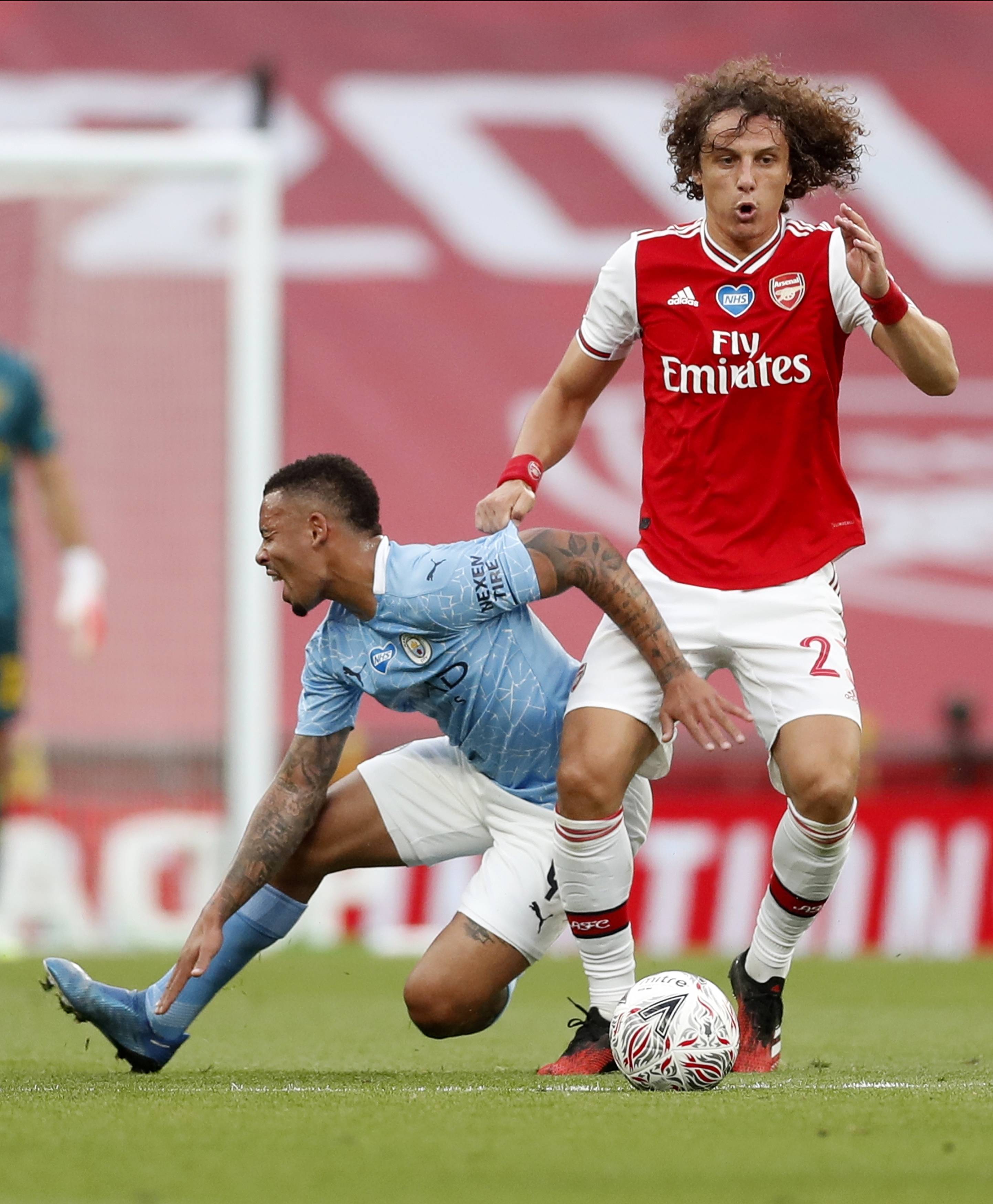 南宫体育-关于国际比赛日足总杯传出新动向，新疆广汇内部沟通，管理层表态：话题不断，年轻球员得到机会的信息